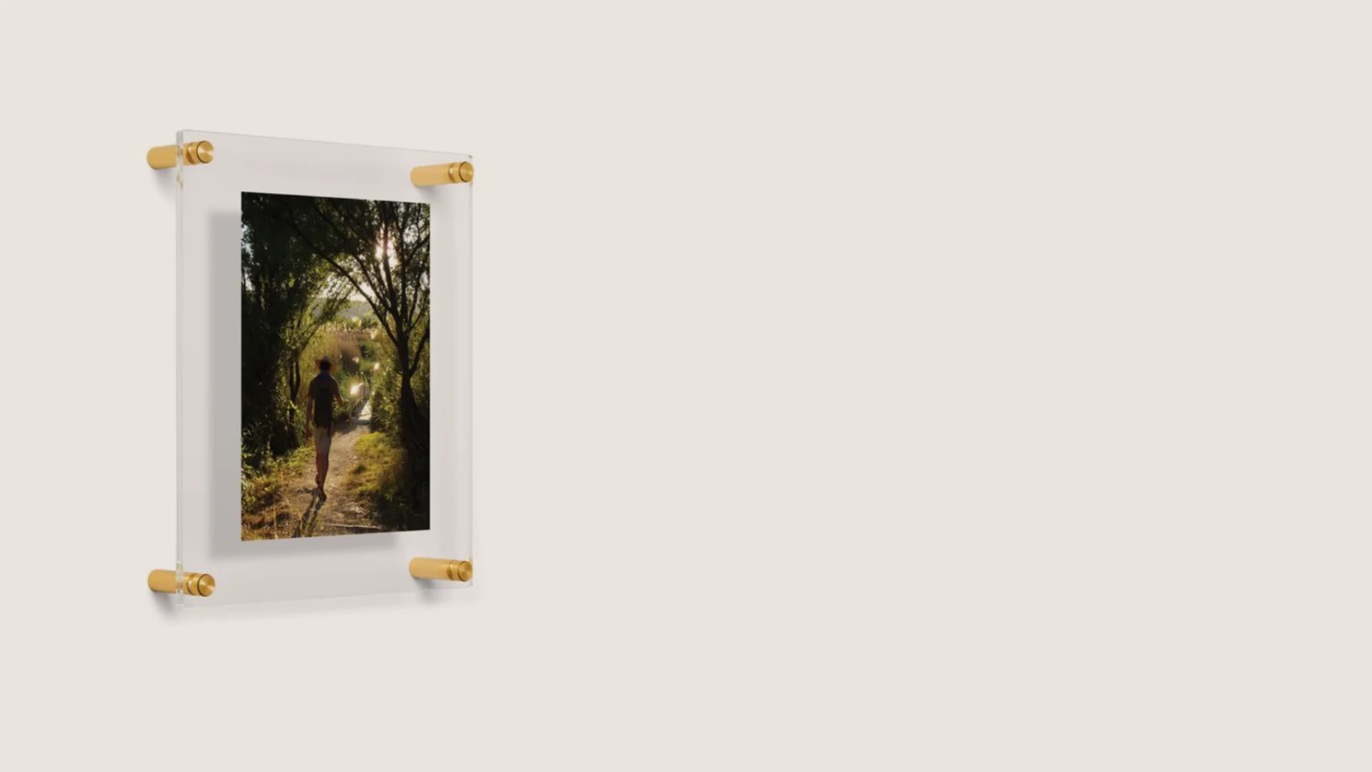 DISPLAYS Acrylic display block and acrylic photo frames